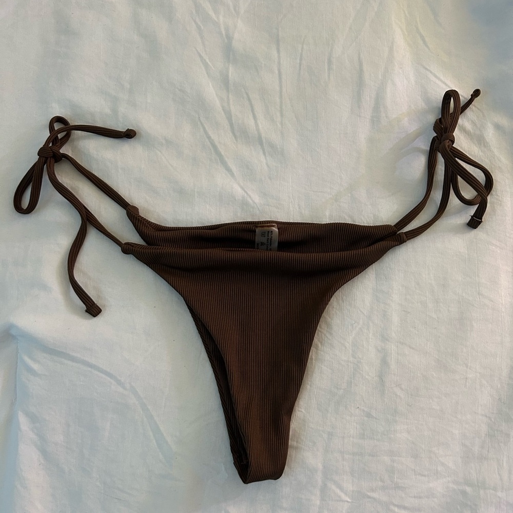 SHEIN string bikini bottoms